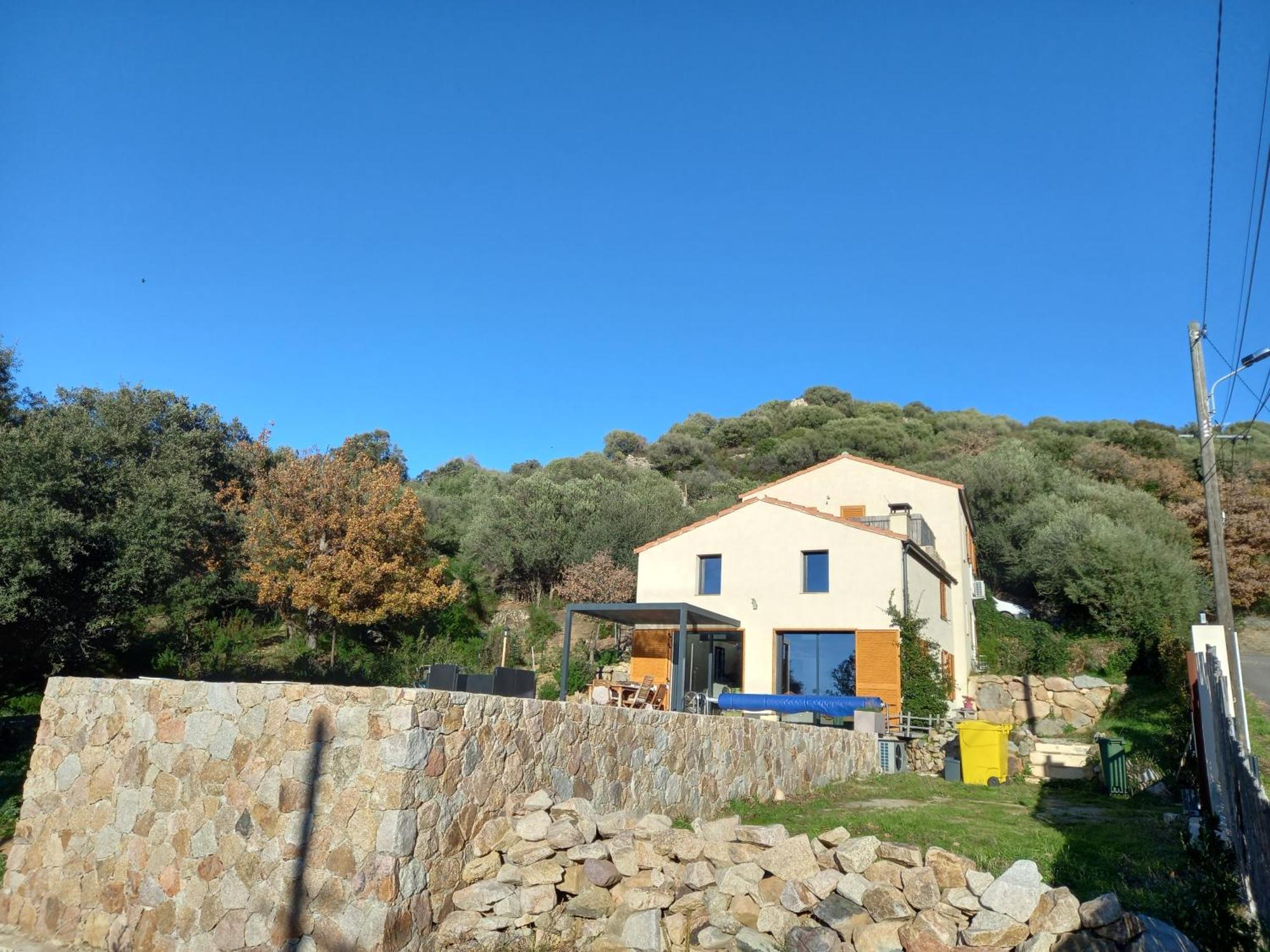 Maison Neuve Vue Imprenable Piscine Et Holiday home *